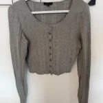 Thumbnail for Cardigan court gris