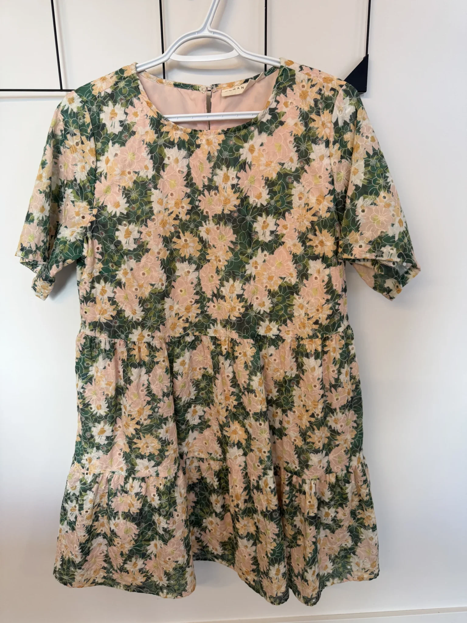 Featured image for Robe fleurie Womance