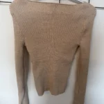 Thumbnail for Chandail beige H&M