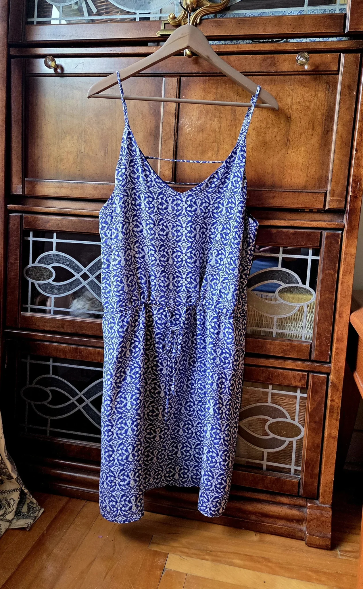 Featured image for Pretty 100% silk Kenar dress