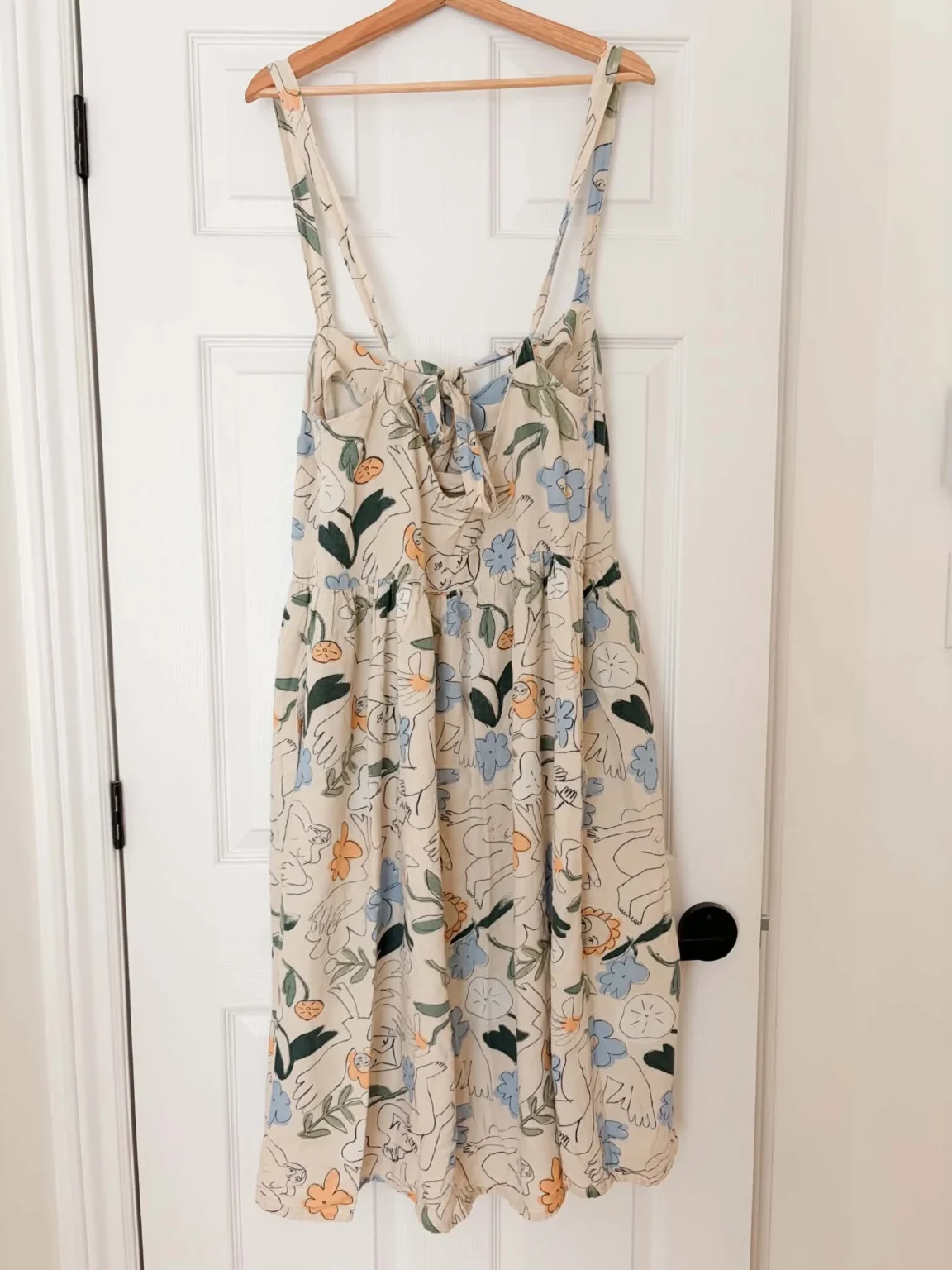 Featured image for Robe mi-longue Eve Gravel