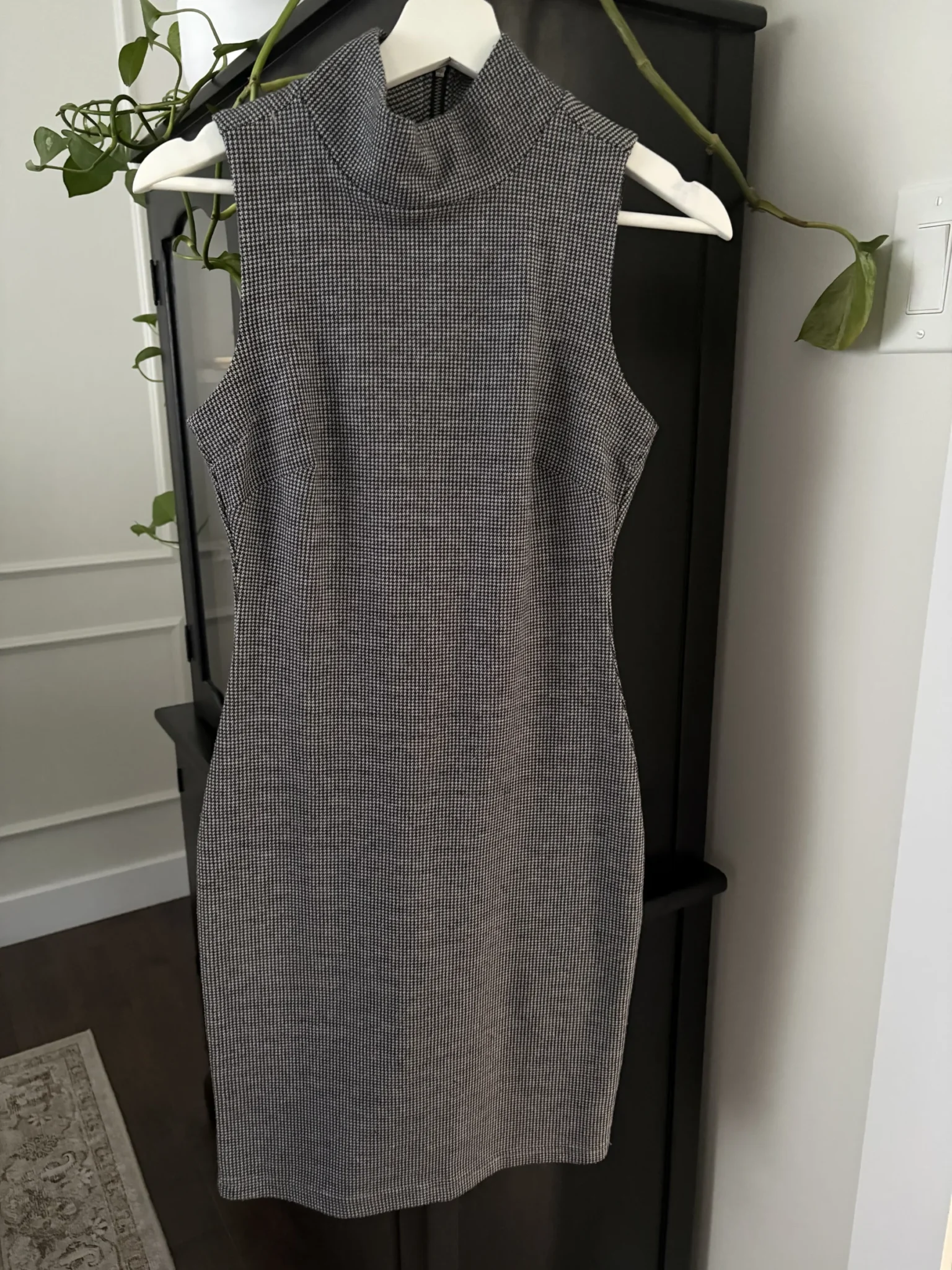 Featured image for Short dress with high collar