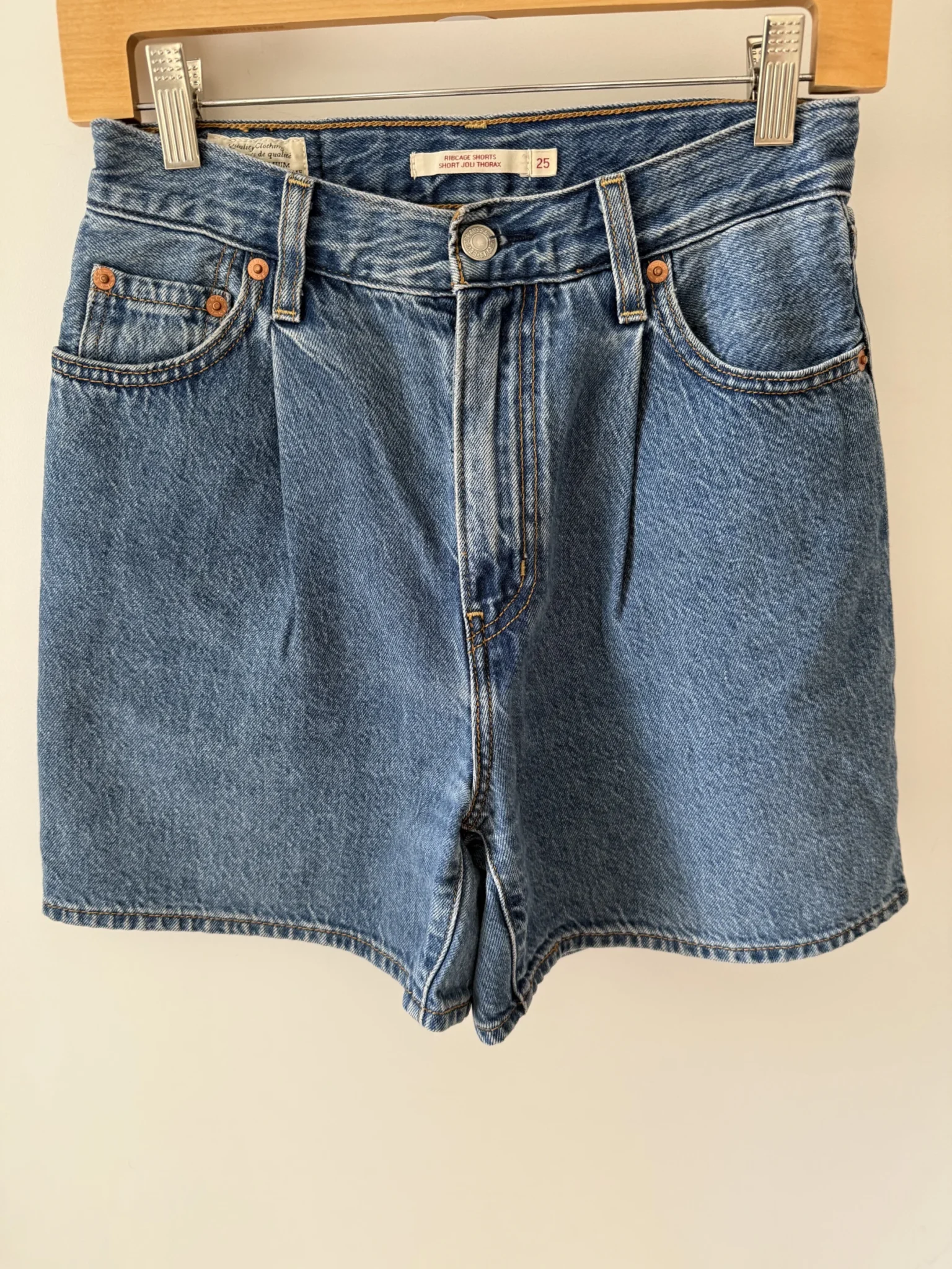 Featured image for Levis Ribcage High Waisted Jean Shorts with Pleats