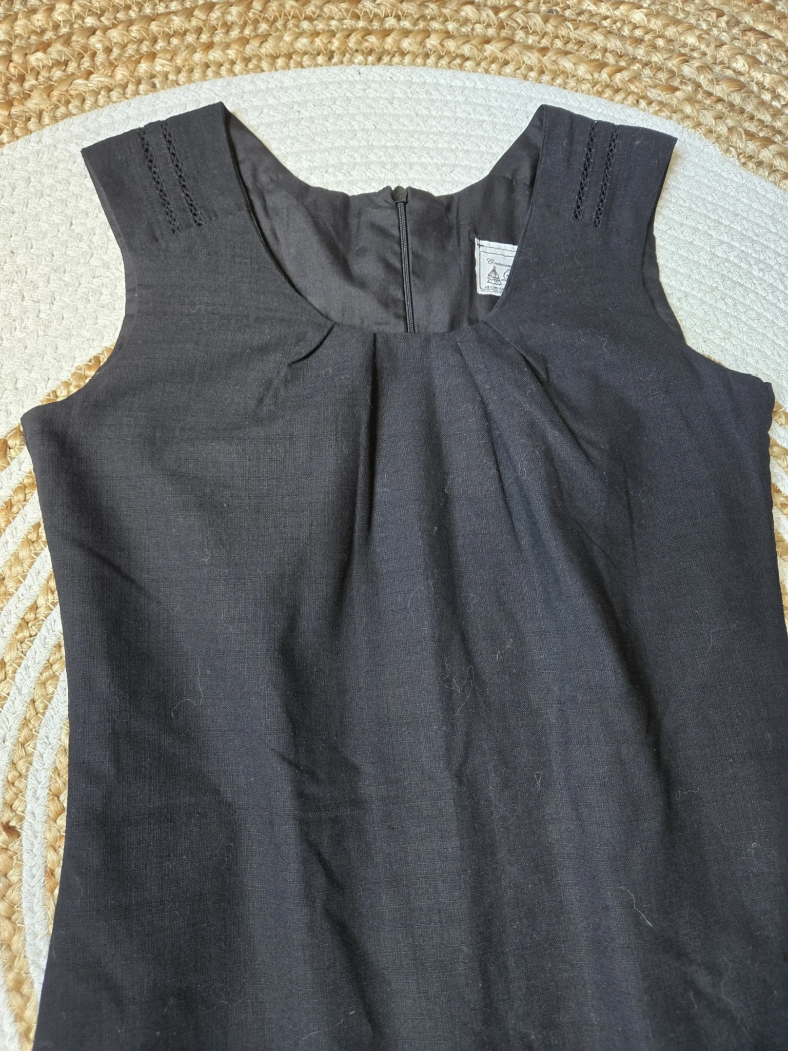 Image for Creaciones Lizeth ; Petite Robe noire Classique