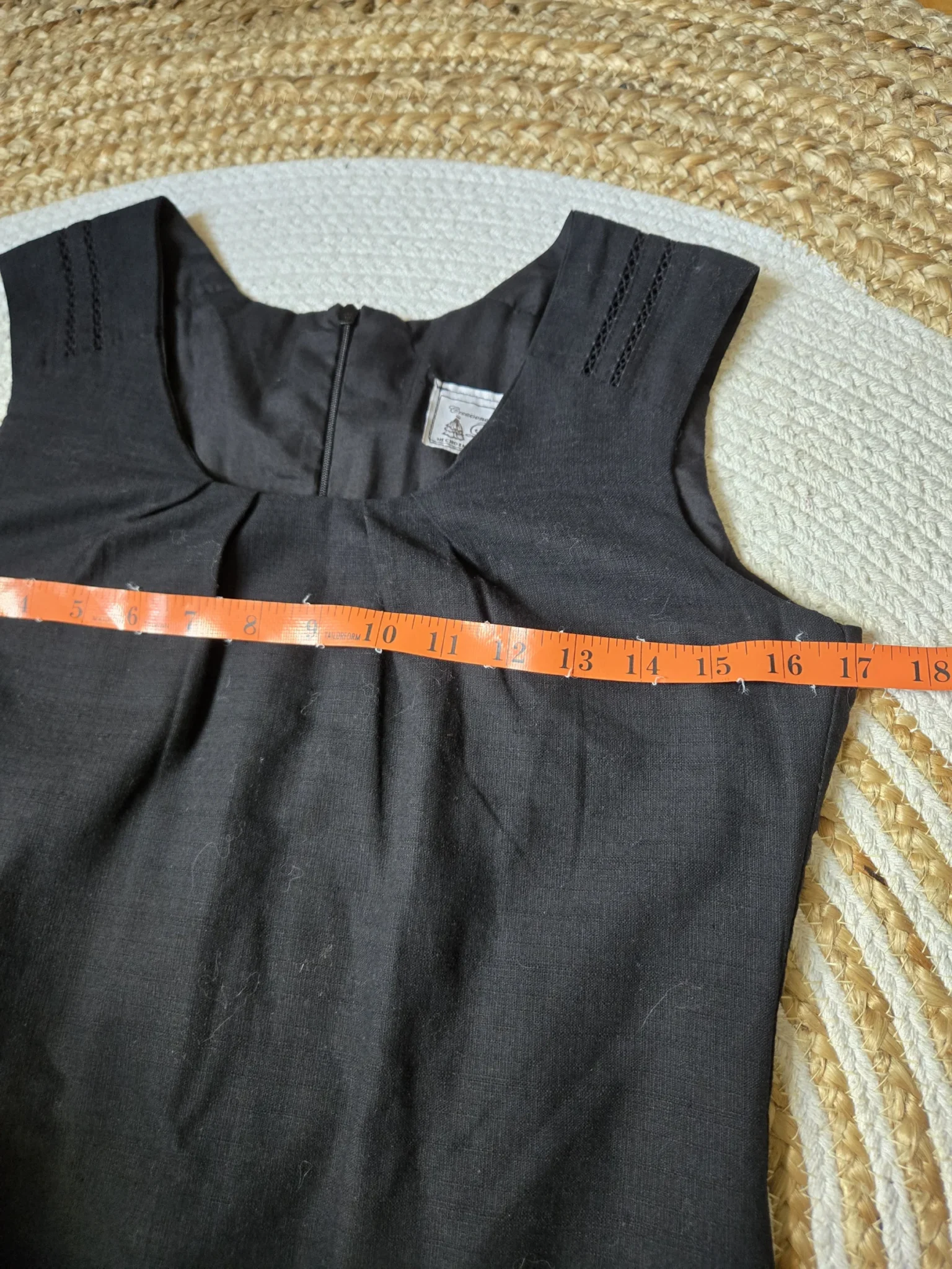 Image for Creaciones Lizeth ; Petite Robe noire Classique