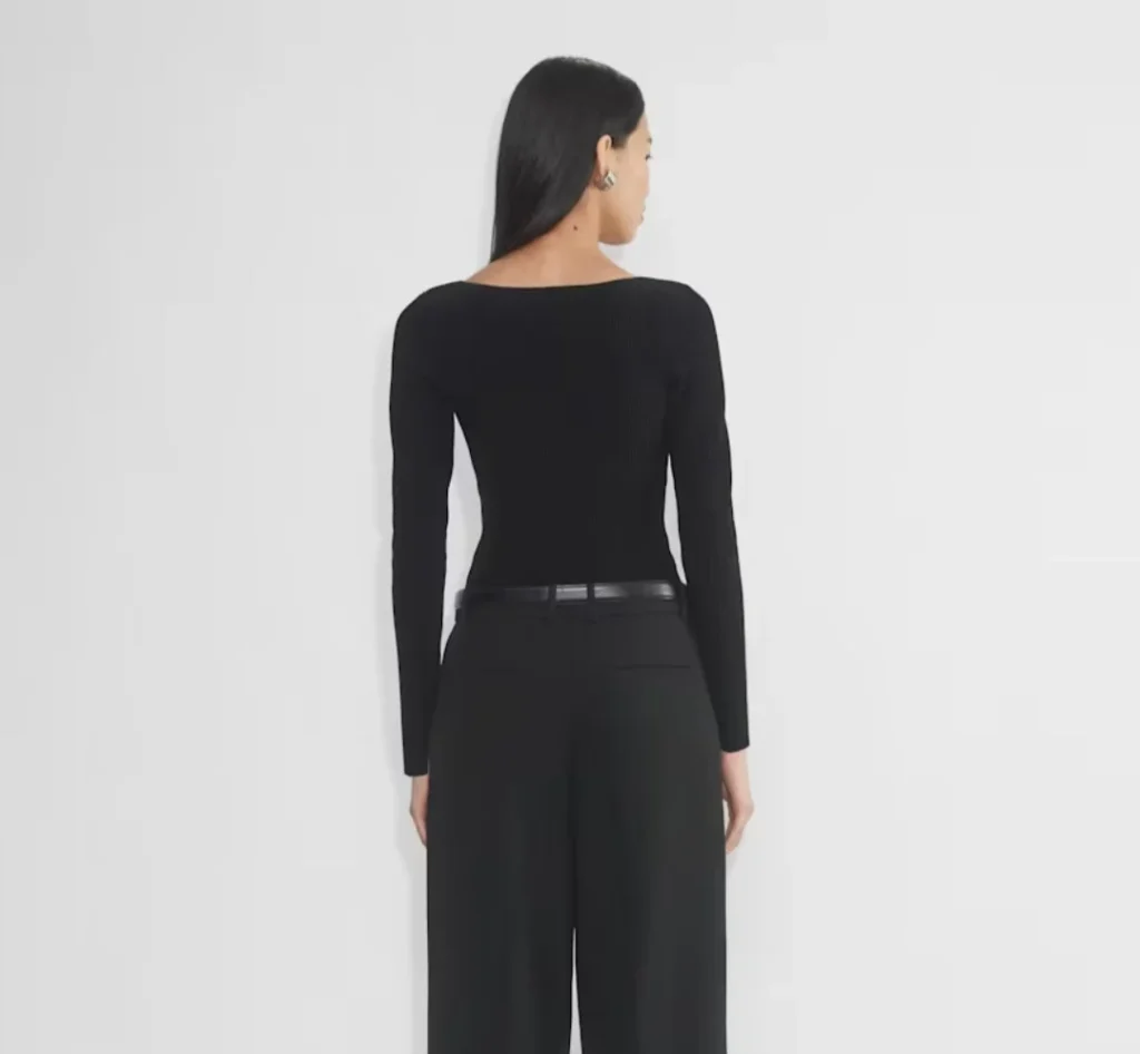 Image for 🌷Chandi décolleté coeur - Babaton