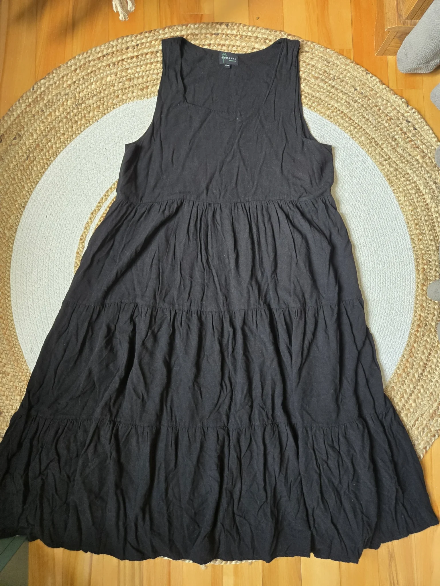 Featured image for Robe midi à fronces en lin