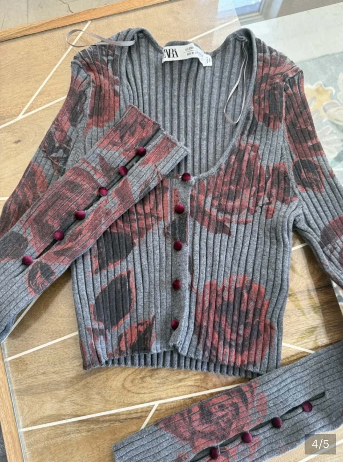 Image for Zara (Medium) Cropped Ribbed Button-Front Top in Gray with Red Floral