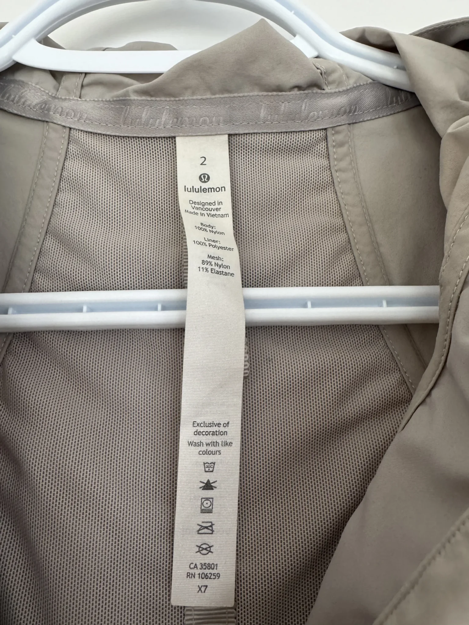 Image for Coupe-vent Lululemon