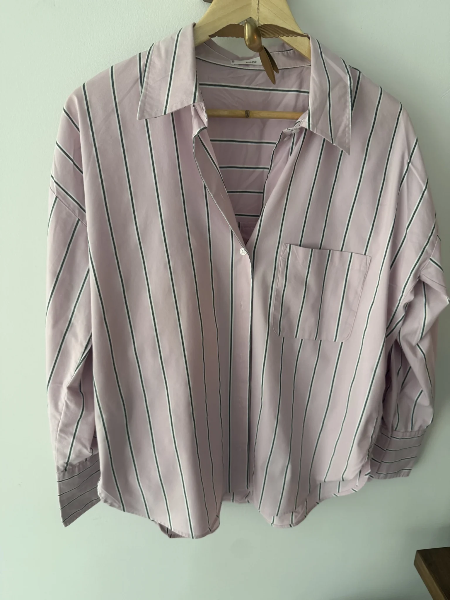 Featured image for Mango - Chemise à larges rayures