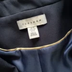 Thumbnail for Chic navy blazer