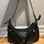 Featured thumbnail for Sac à main en cuir noire