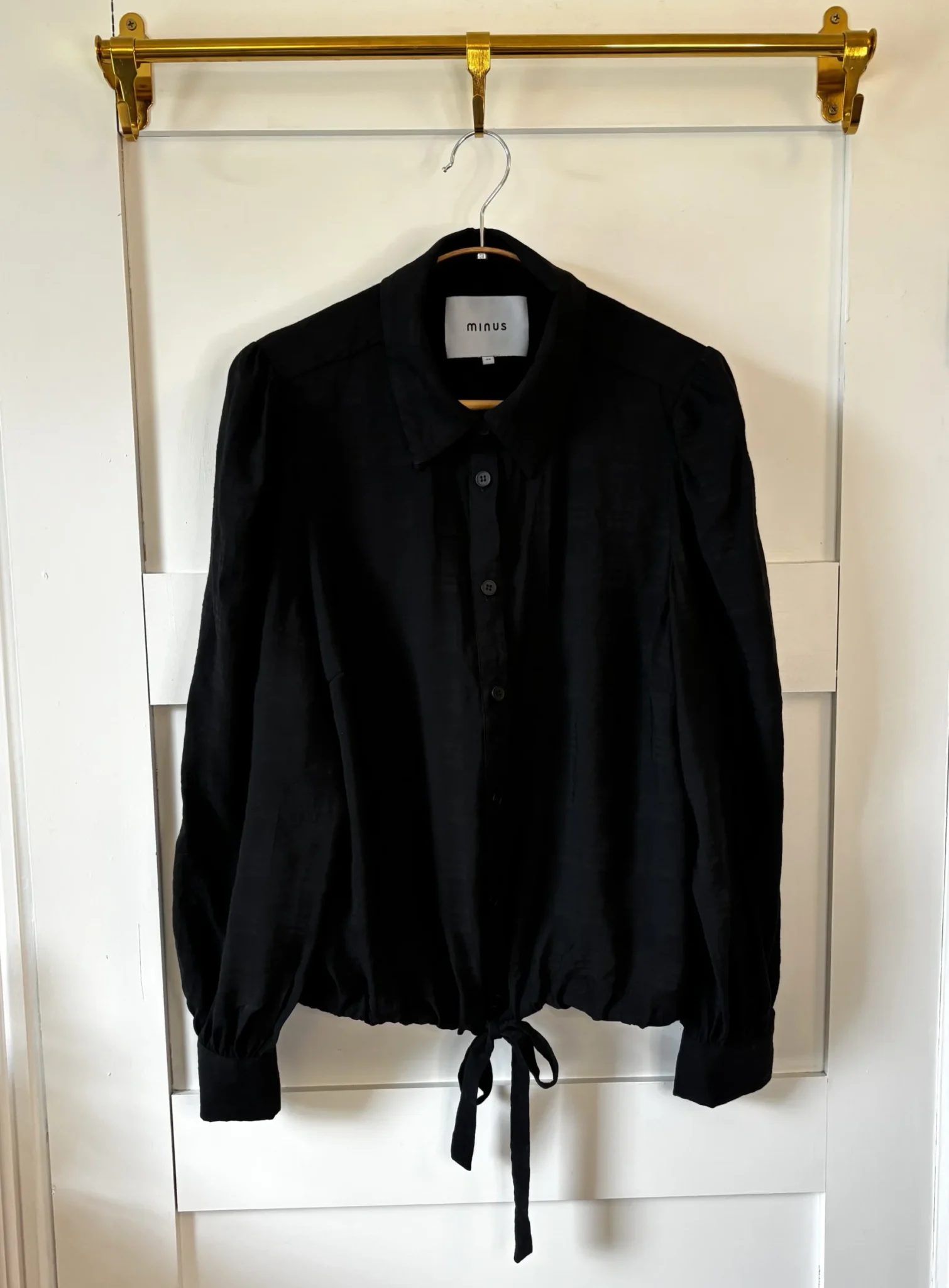 Featured image for ♥️Blouse black MINUS