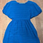 Featured thumbnail for Robe courte bleu roi texturée