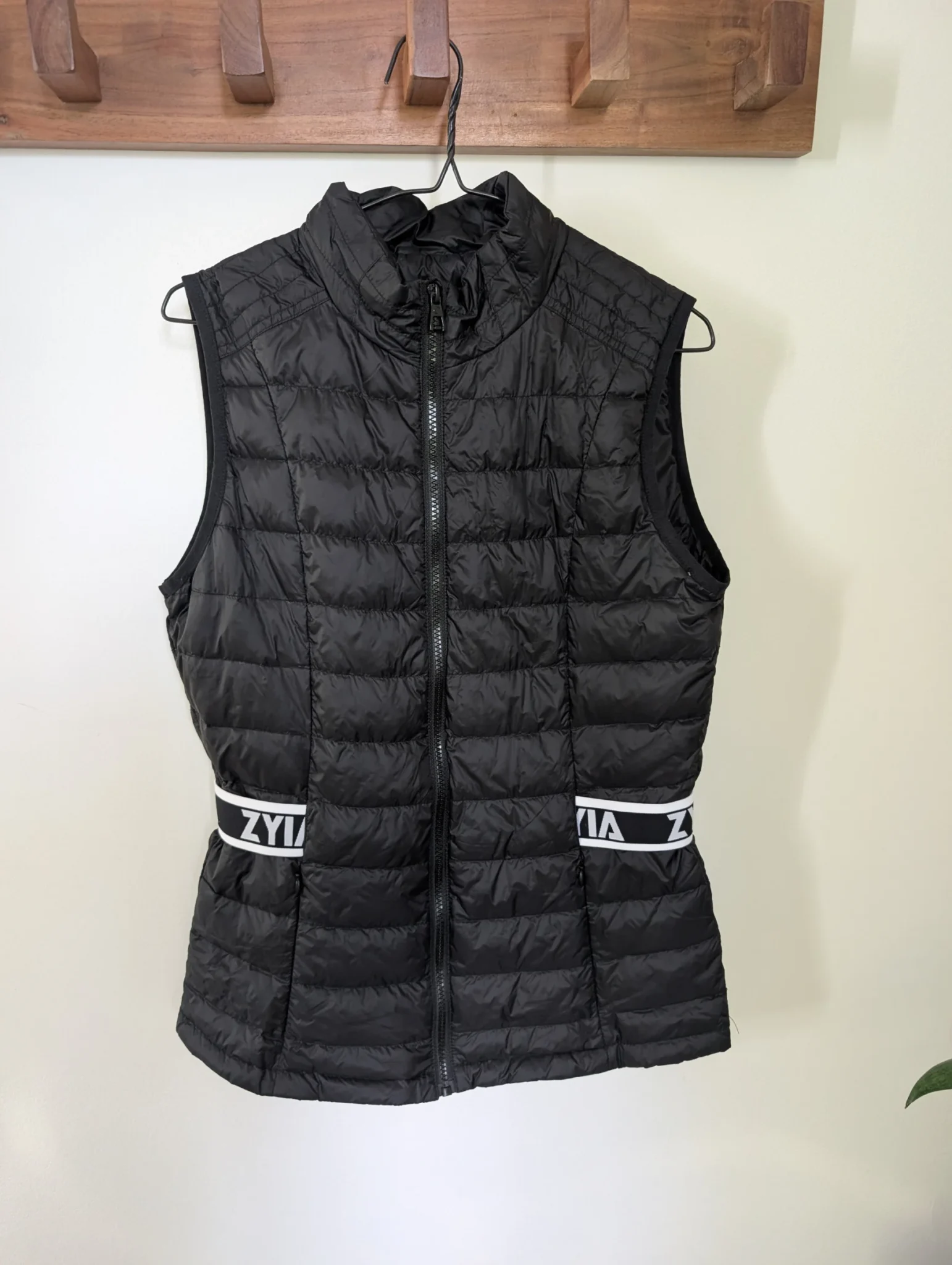 Featured image for Veste sans manche M