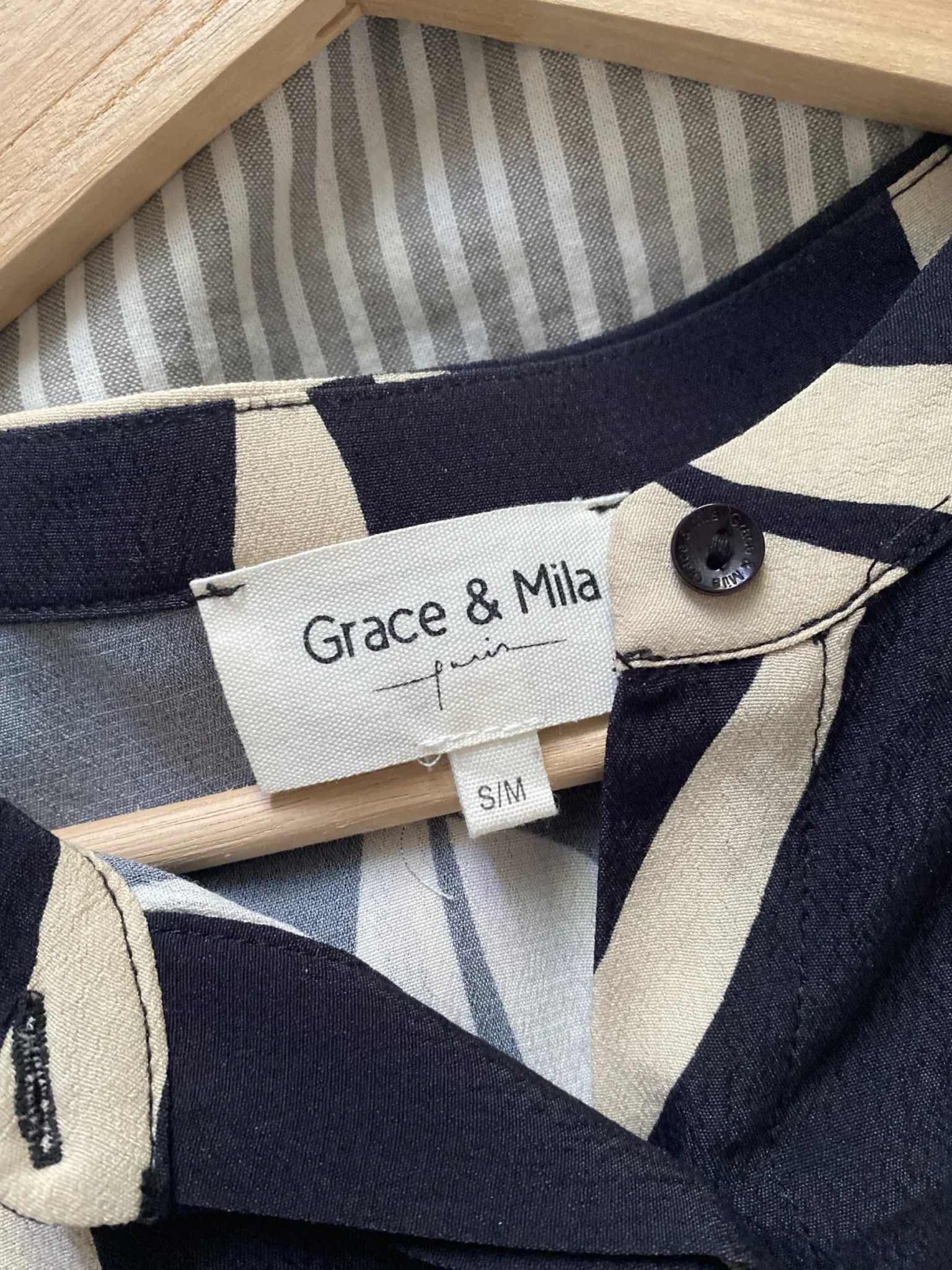 Image for Blouse motifs imprimés beige et noir