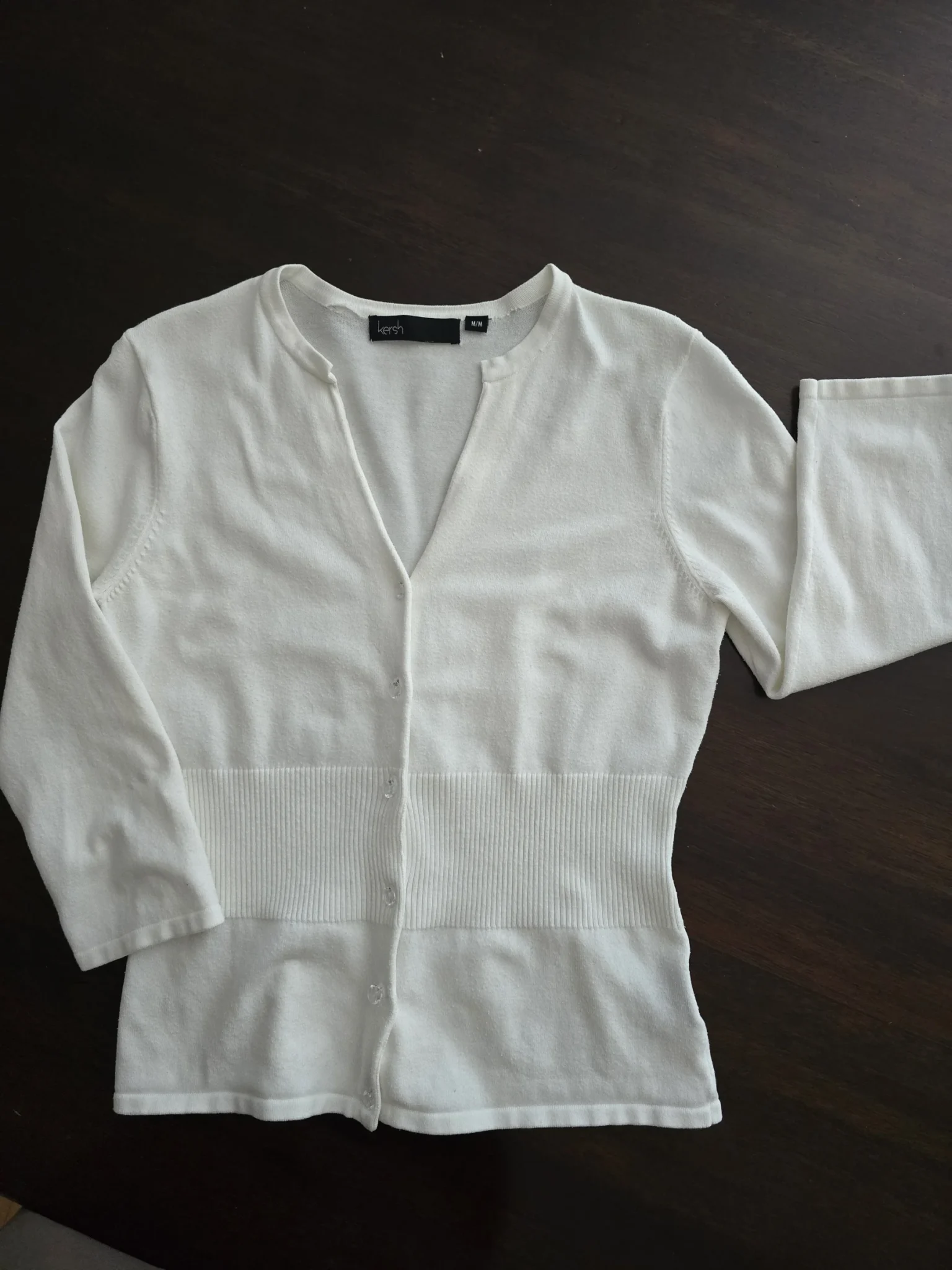 Featured image for 🌟 Cardigan léger blanc de la marque Kersh