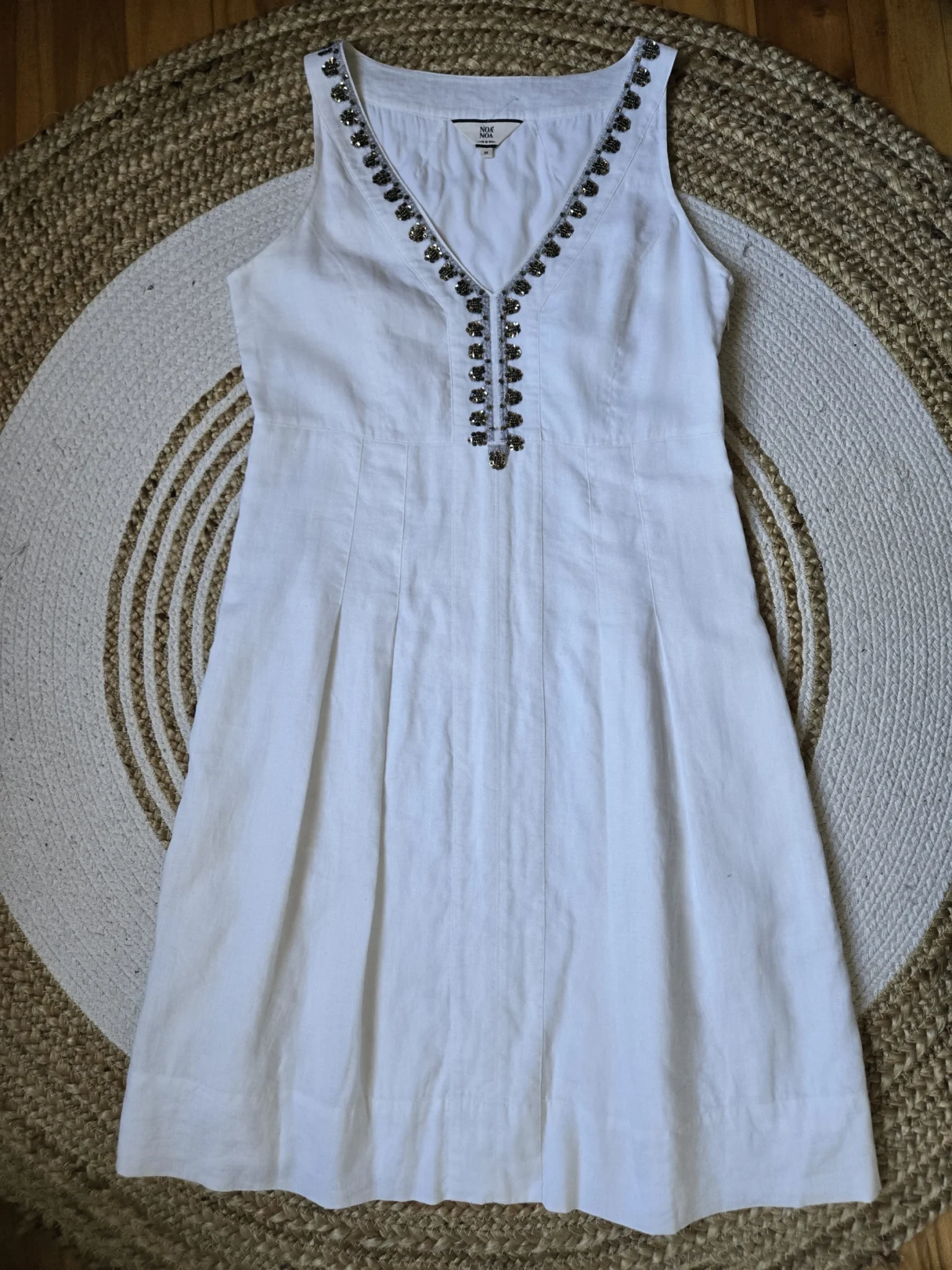 Featured image for Noa Noa ; Robe blanche en lin