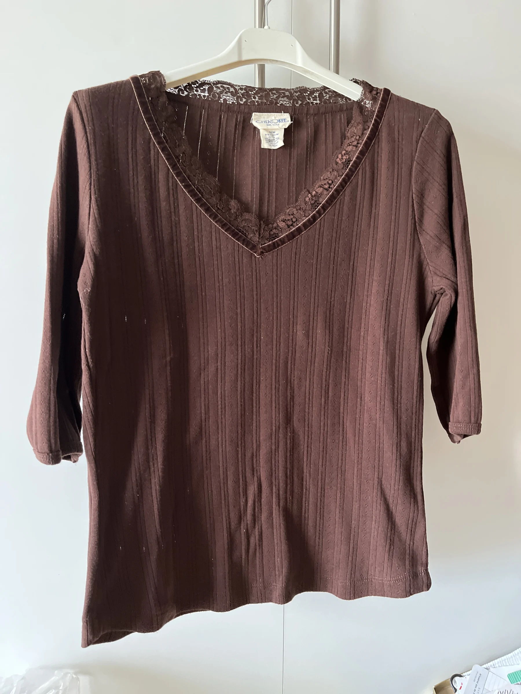 Chandail marron (chocolat) - 61% coton Cherokee seconde main