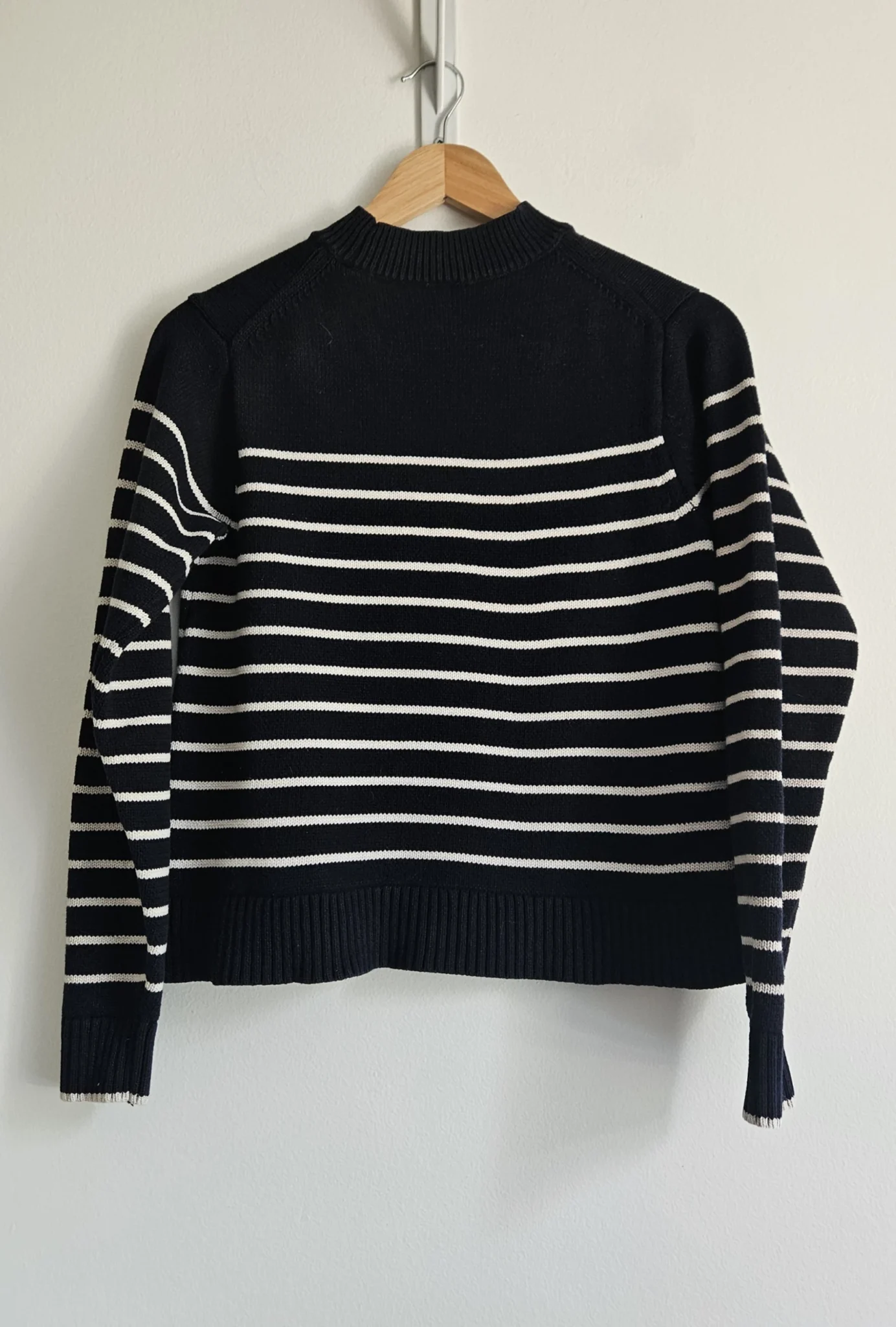 Image for 🌷Striped jumper with stand-up collar