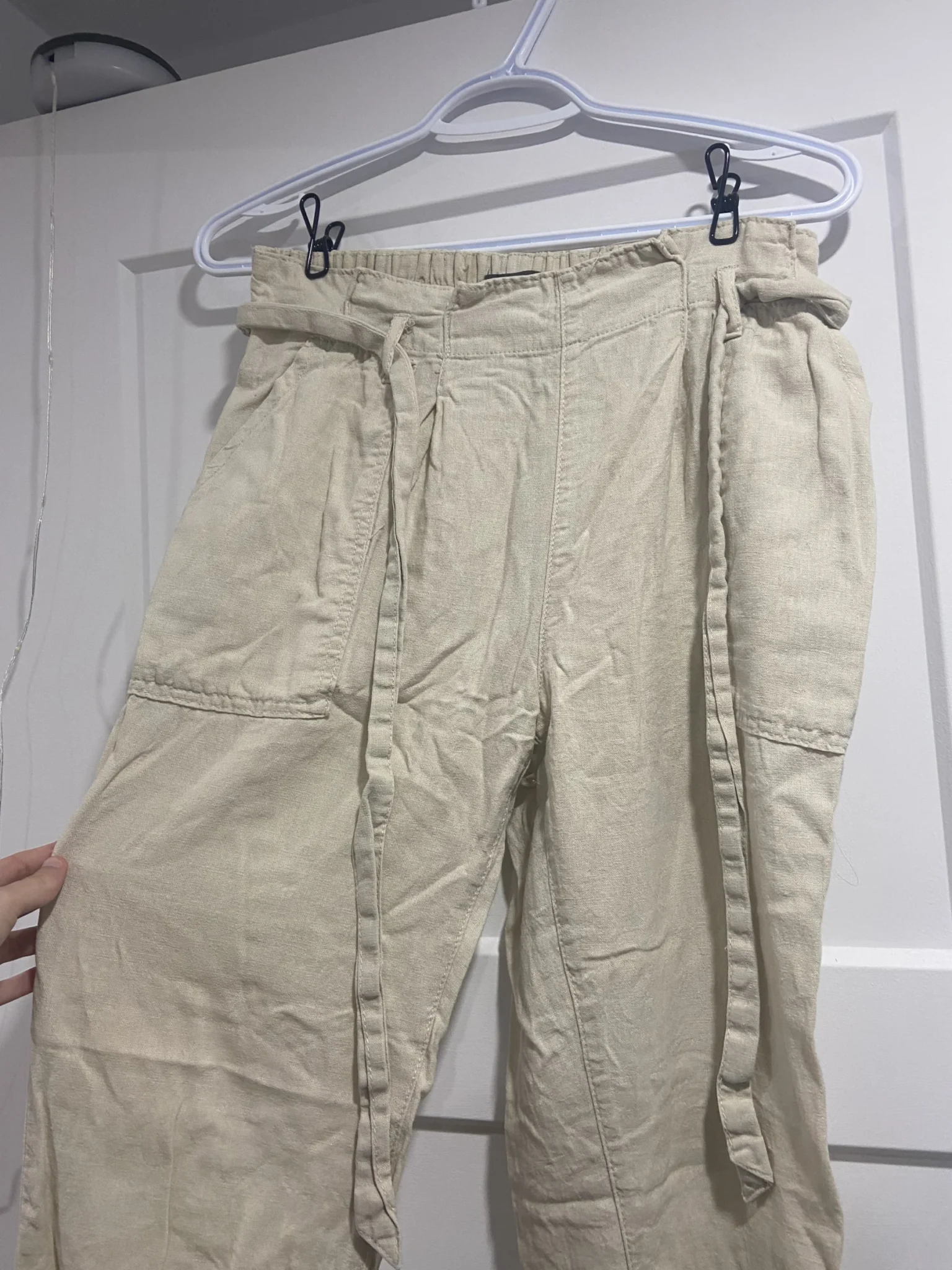 Featured image for Pantalon d'été beige en lin