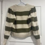 Thumbnail for Cardigan rayé kaki et beige
