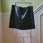 Thumbnail for Mini-jupe noire JOELLE COLLECTION (XL)