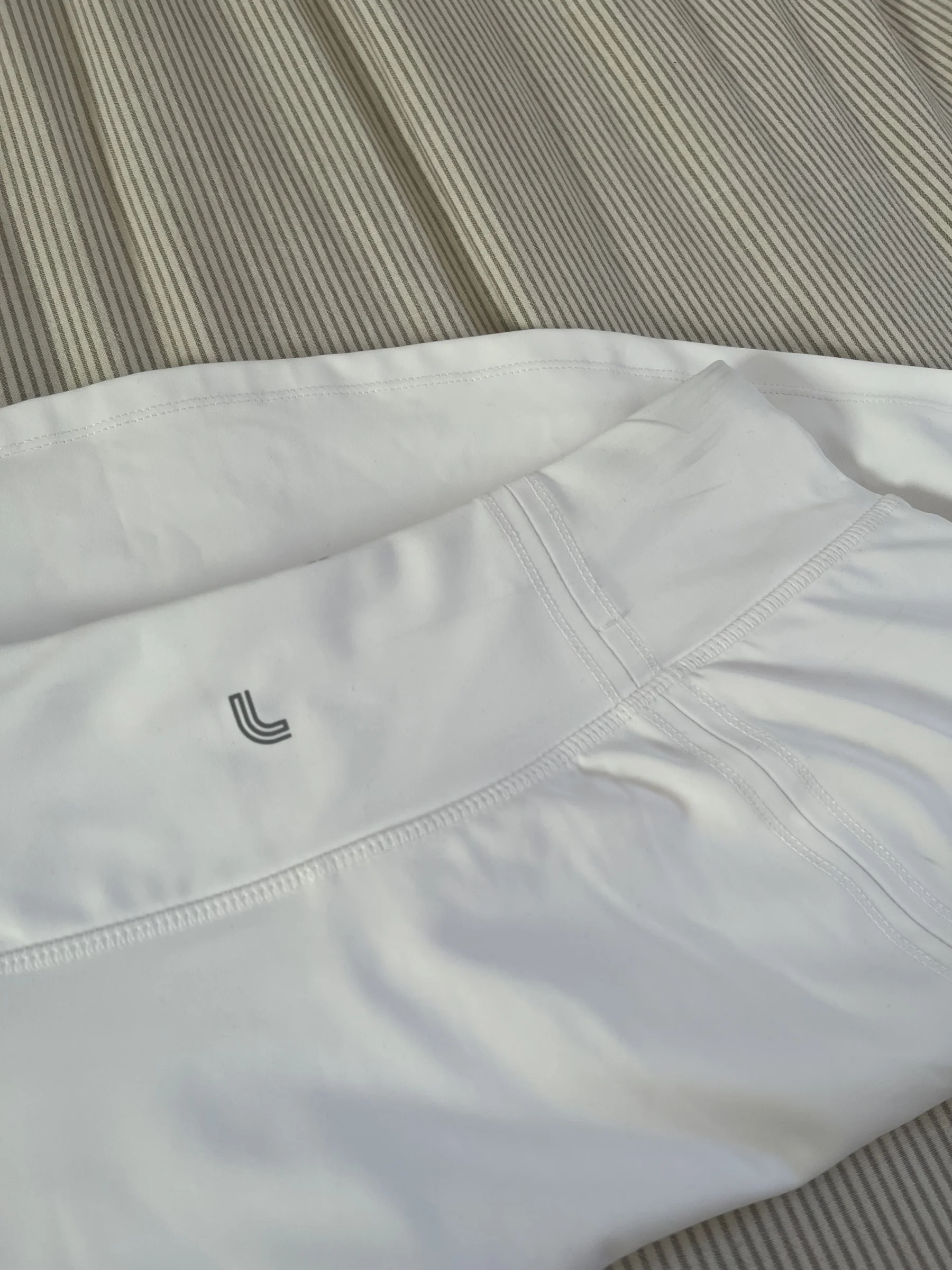 Jupe-short style tennis Lolë seconde main