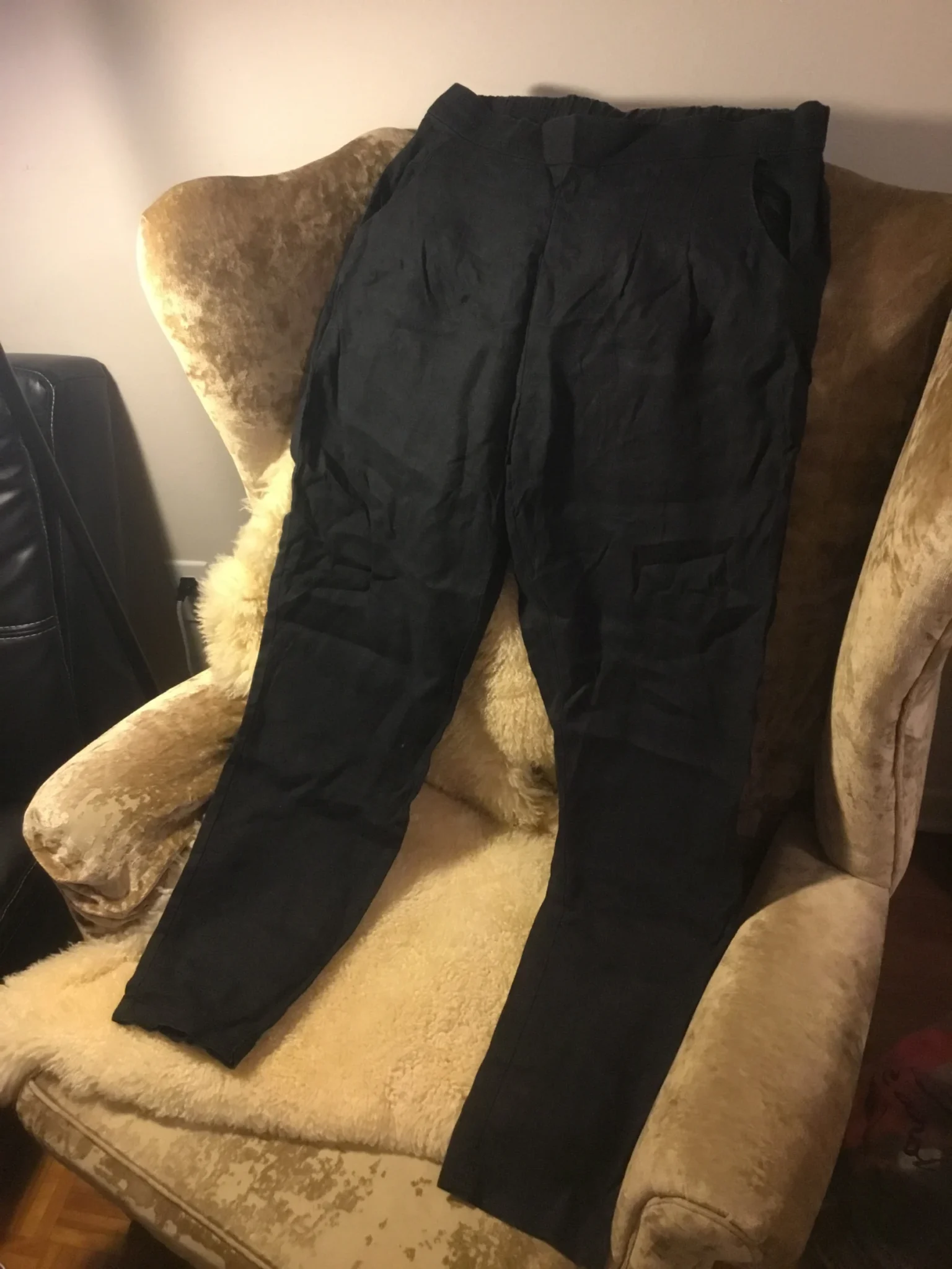 Image for Black trousers in white stuff linen, 7 years