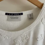 Featured thumbnail for Chandail manches 3/5 avec appliqués