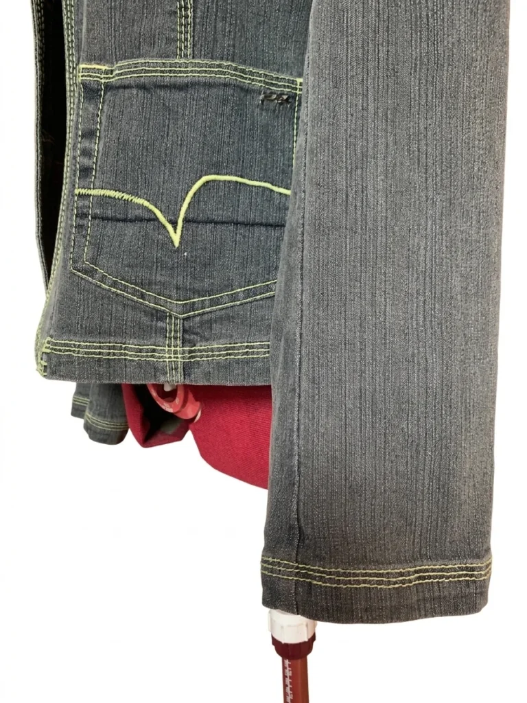 Image for POINT ZERO – Veston en denim Jeans avec coutures contrastantes vertes – Taille M