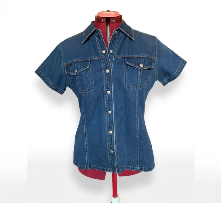 Image for JACOB – Chemise en denim bleu à manches courtes et boutons à l’avant MEDIUM
