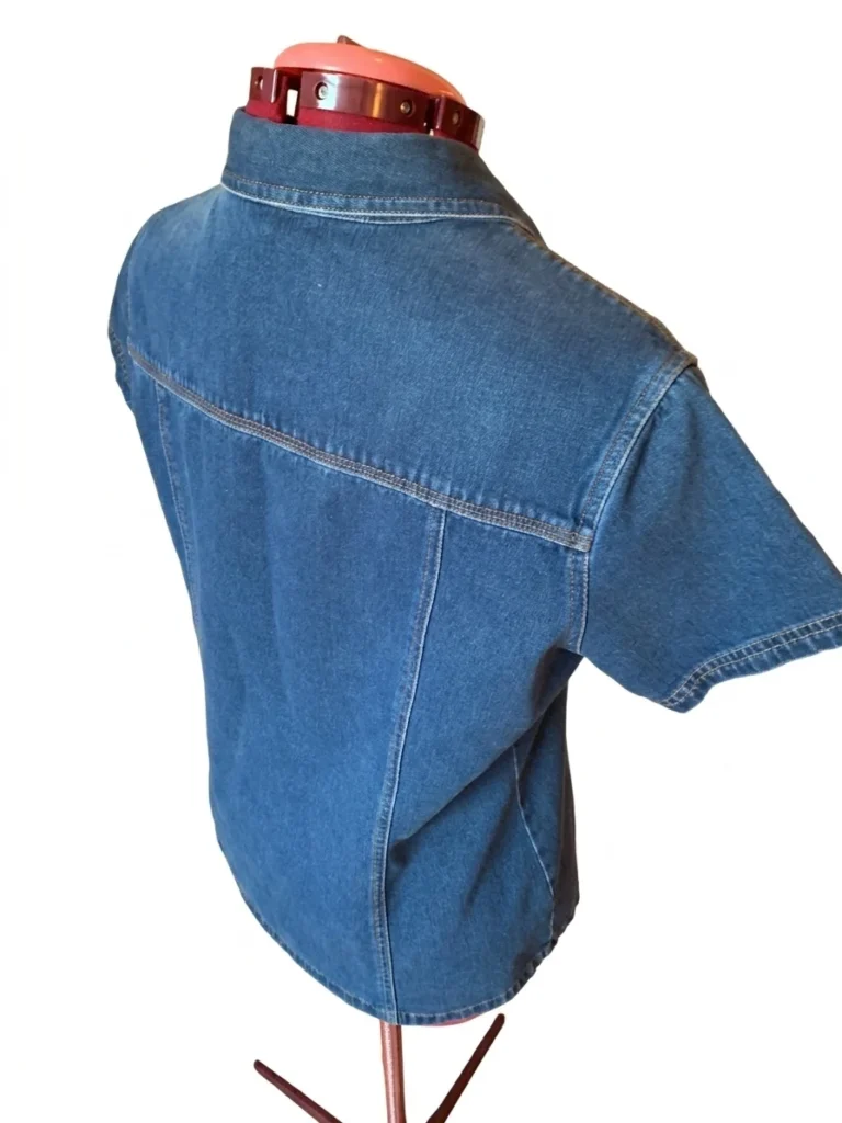 Image for JACOB – Chemise en denim bleu à manches courtes et boutons à l’avant MEDIUM