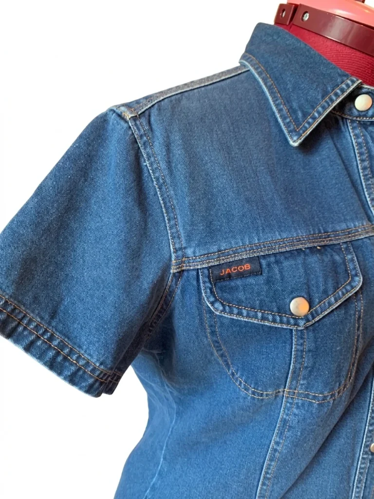 Image for JACOB – Chemise en denim bleu à manches courtes et boutons à l’avant MEDIUM