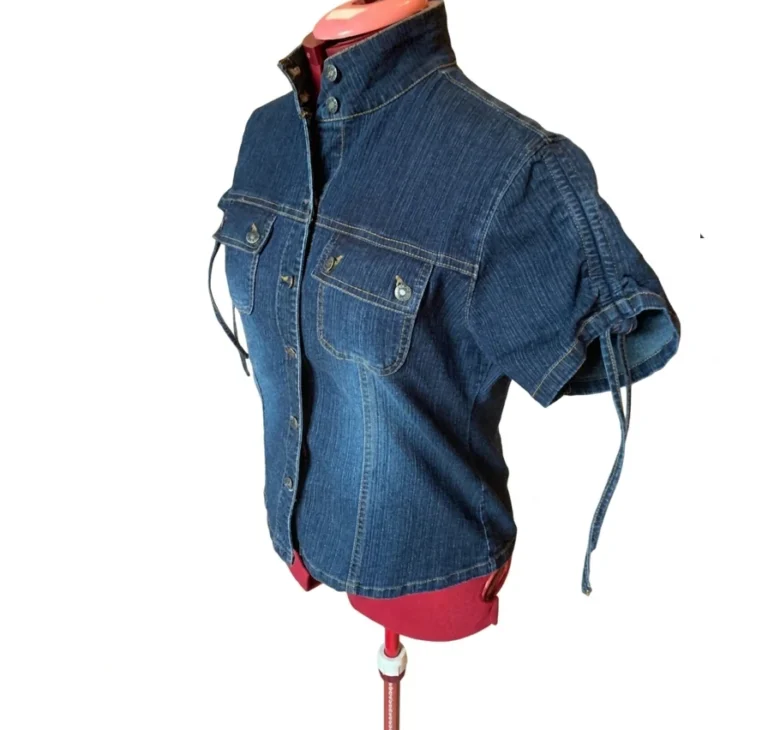 Image for ILLEGAL JEANS Chemise denim bleu manches courtes et boutonnée– Grand