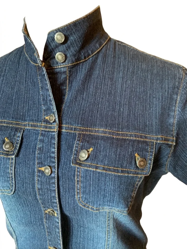 Image for ILLEGAL JEANS Chemise denim bleu manches courtes et boutonnée– Grand