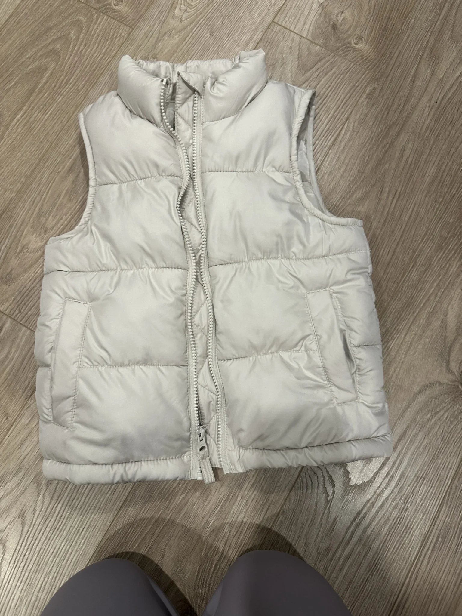 Featured image for Manteau sans manche