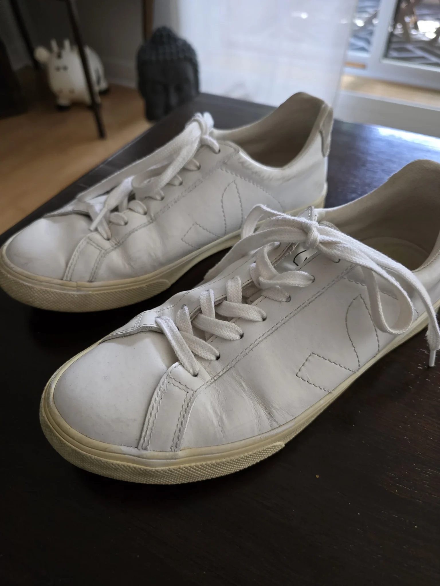Image for 🌟 Basket Veja en cuir blanc