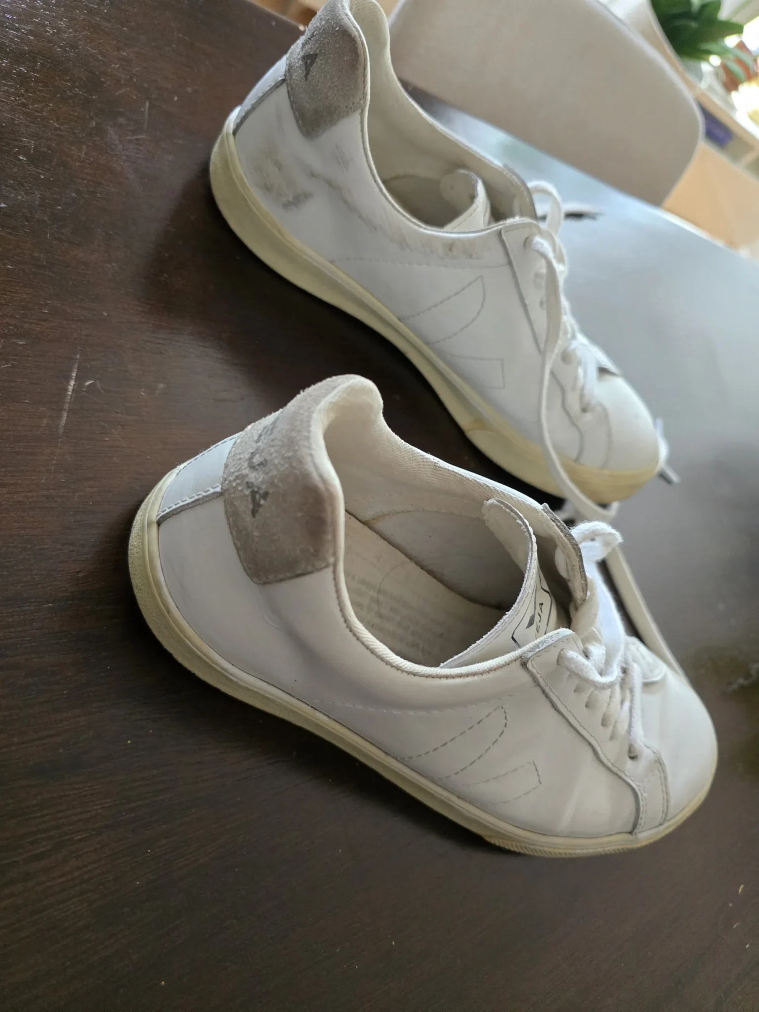 Image for 🌟 Basket Veja en cuir blanc