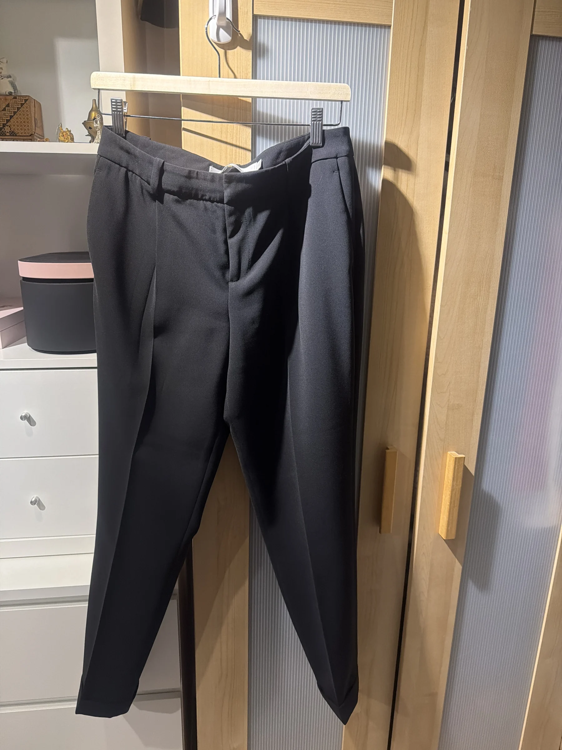 Pantalon noir Contemporaine seconde main