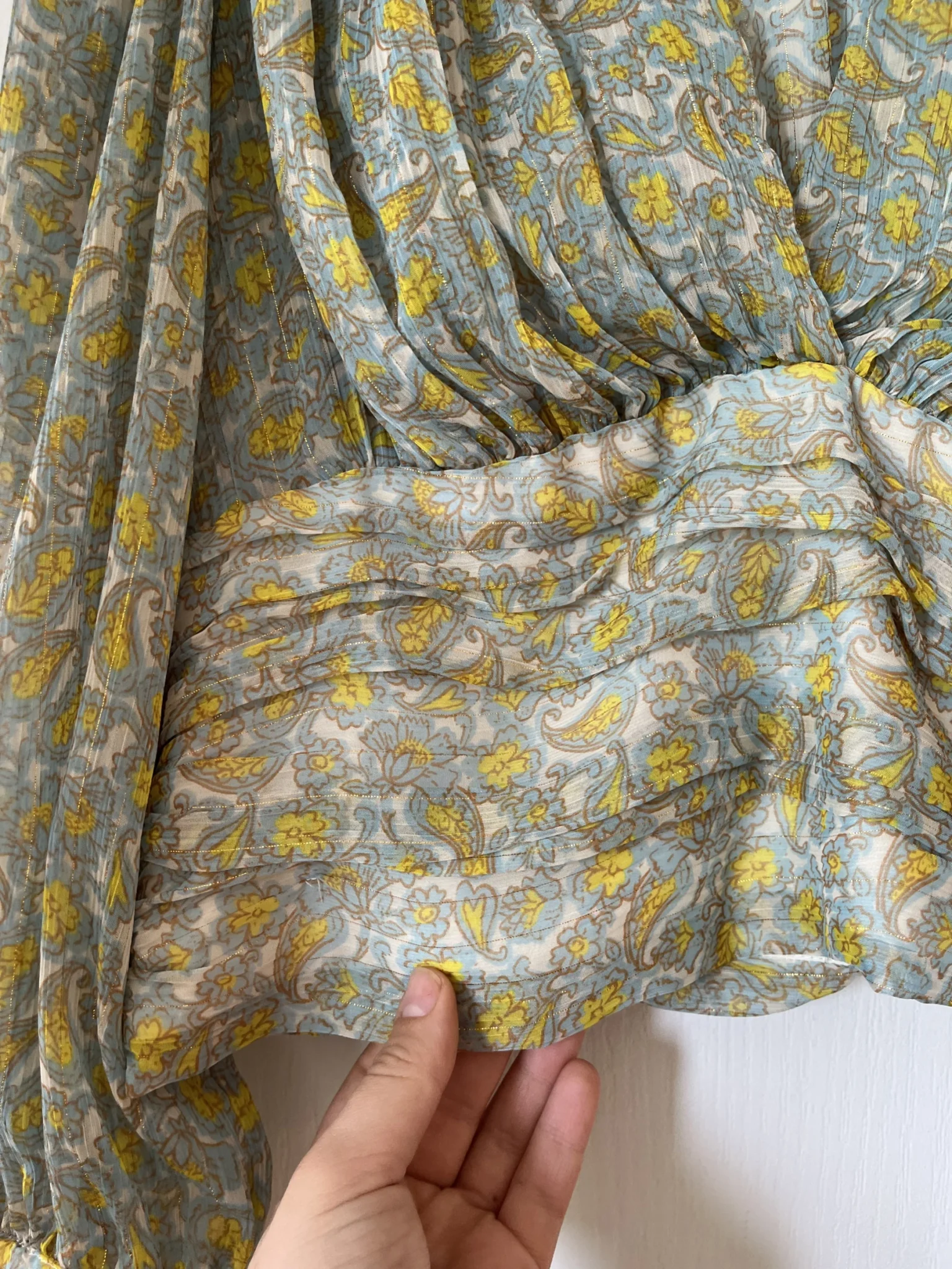 Image for Zara blouse size L floral pattern blue and yellow