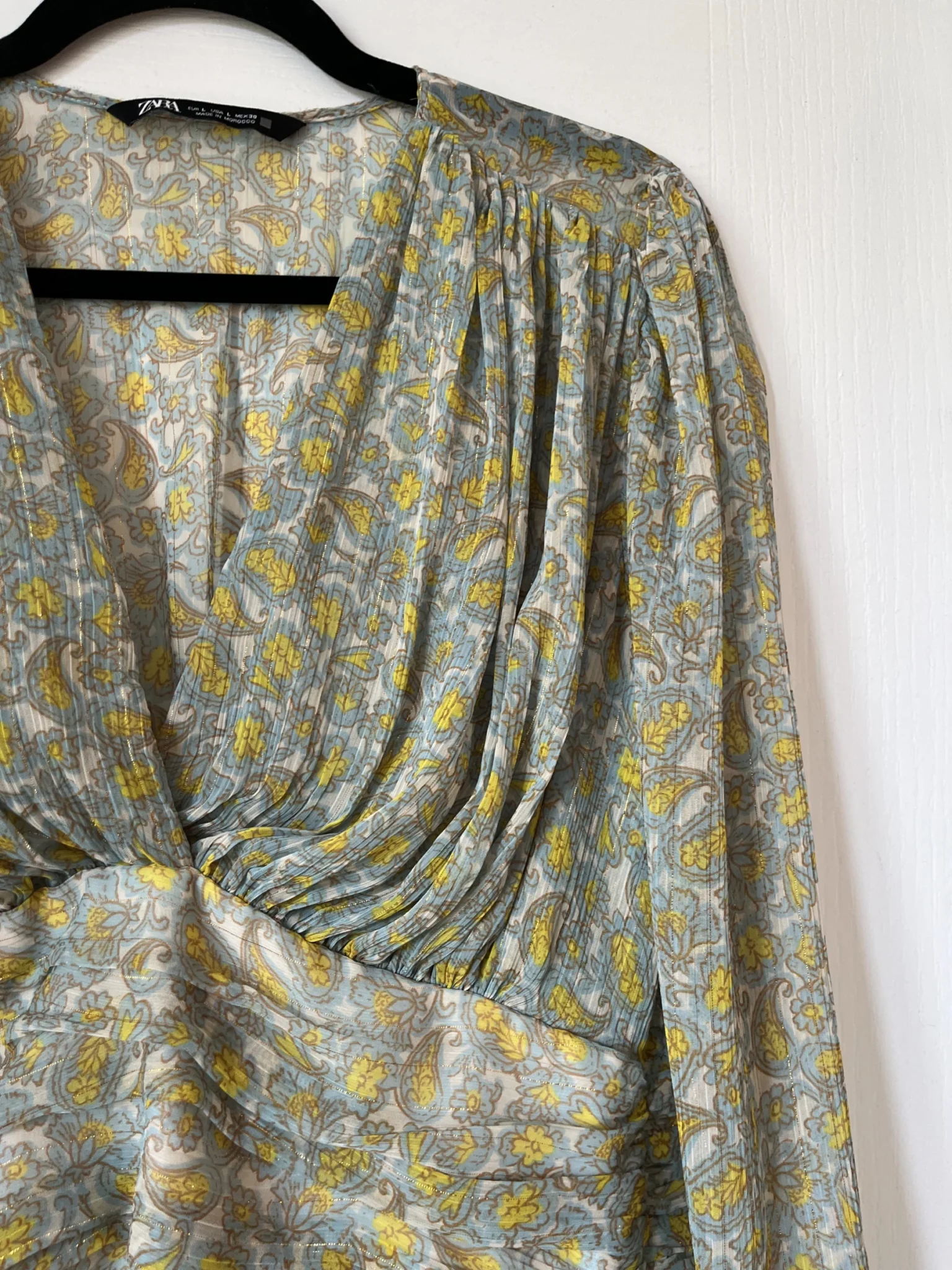 Image for Zara blouse size L floral pattern blue and yellow