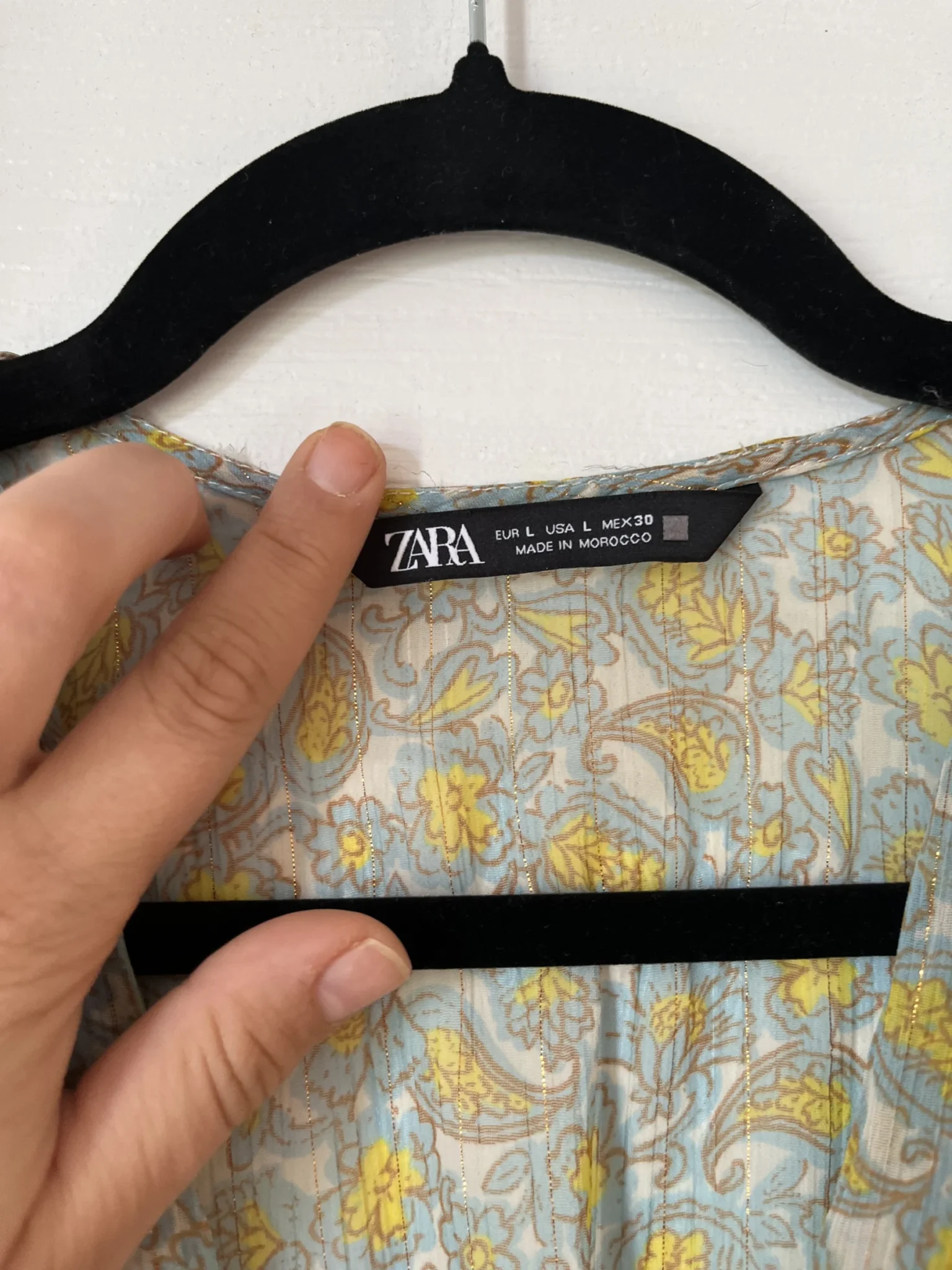Image for Zara blouse size L floral pattern blue and yellow