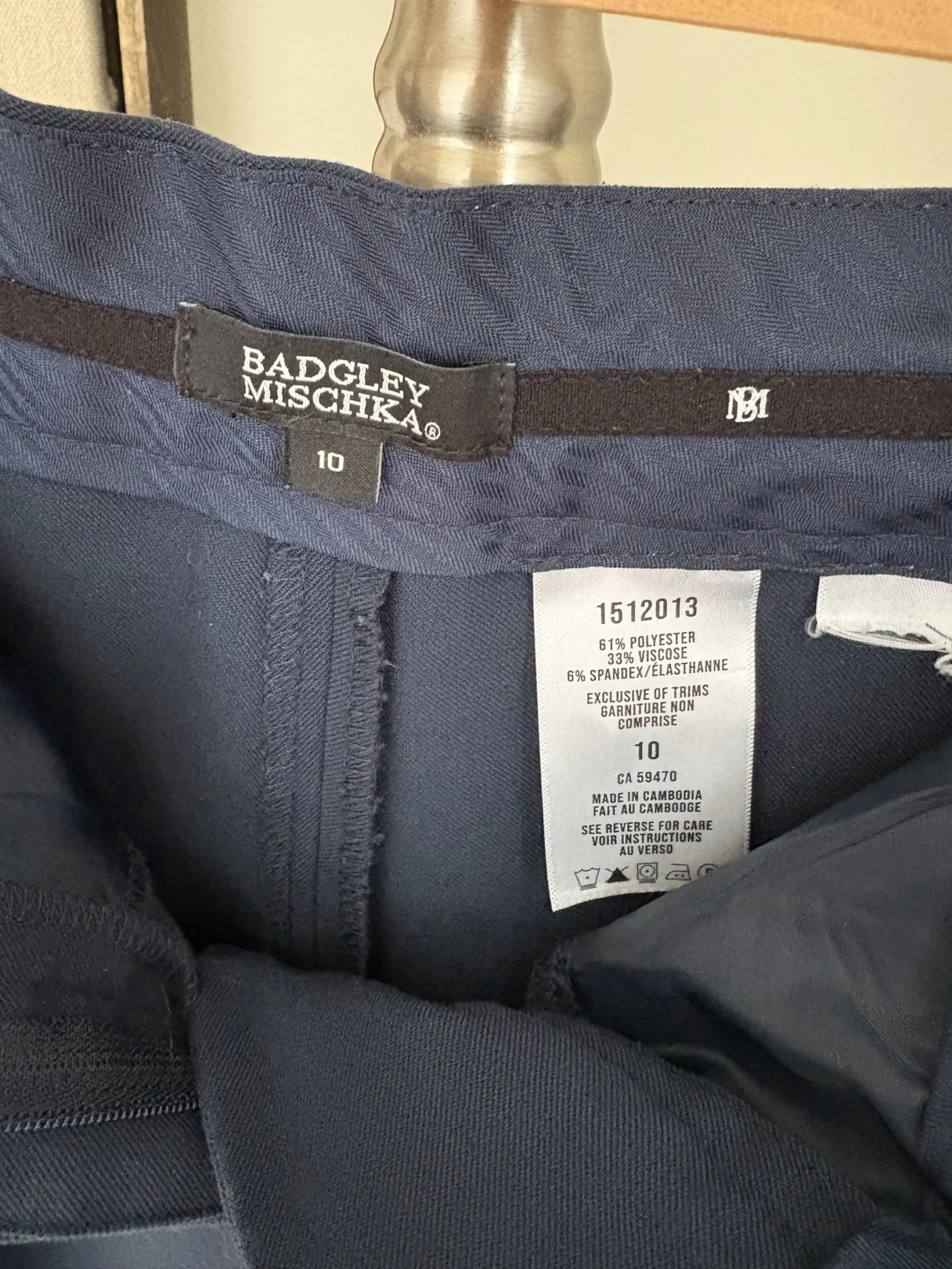 Image for Pantalon bleu marin