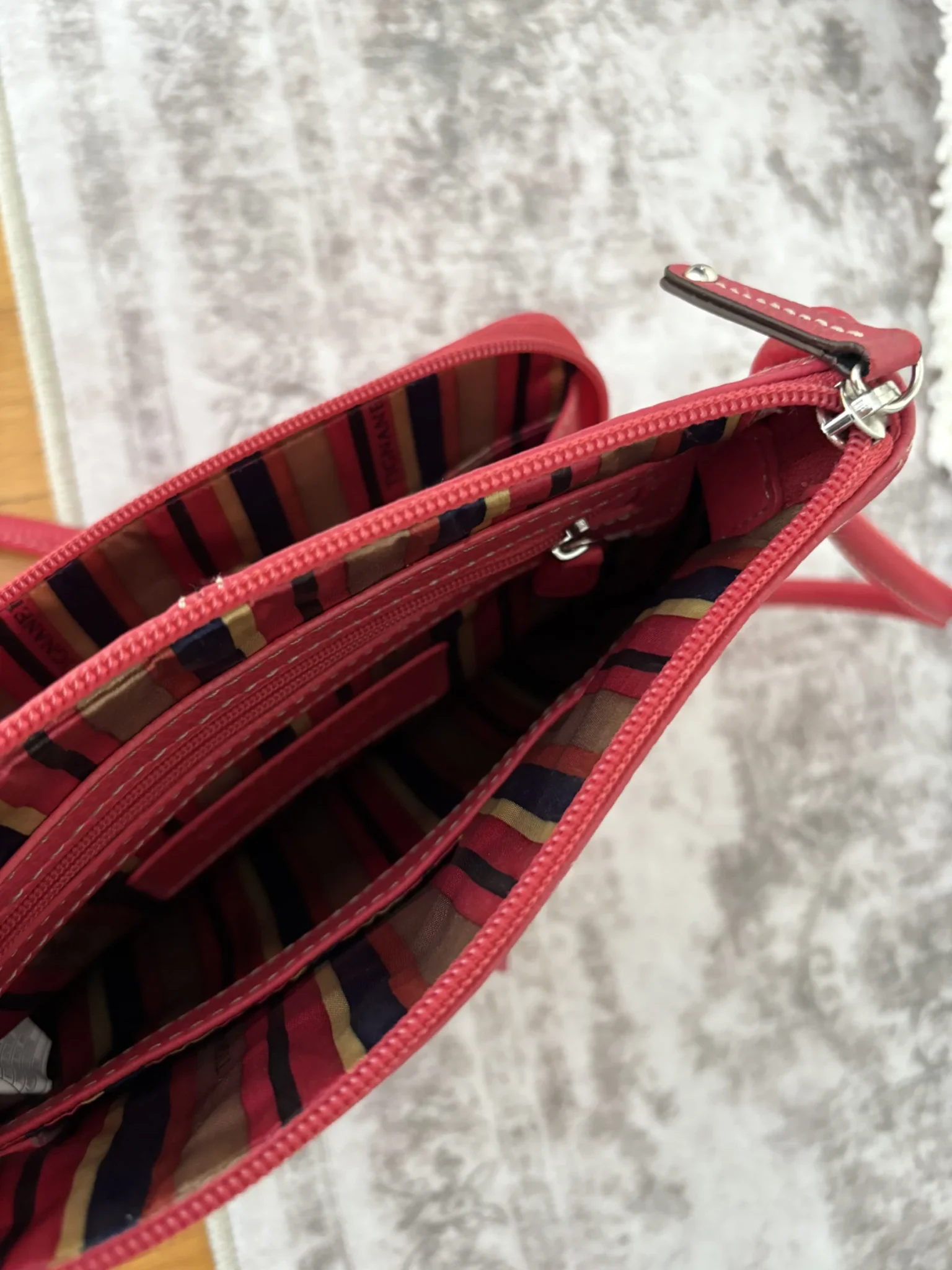 Image for Sac à main bandoulière en cuir véritable