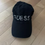 Featured thumbnail for Casquette Guess
