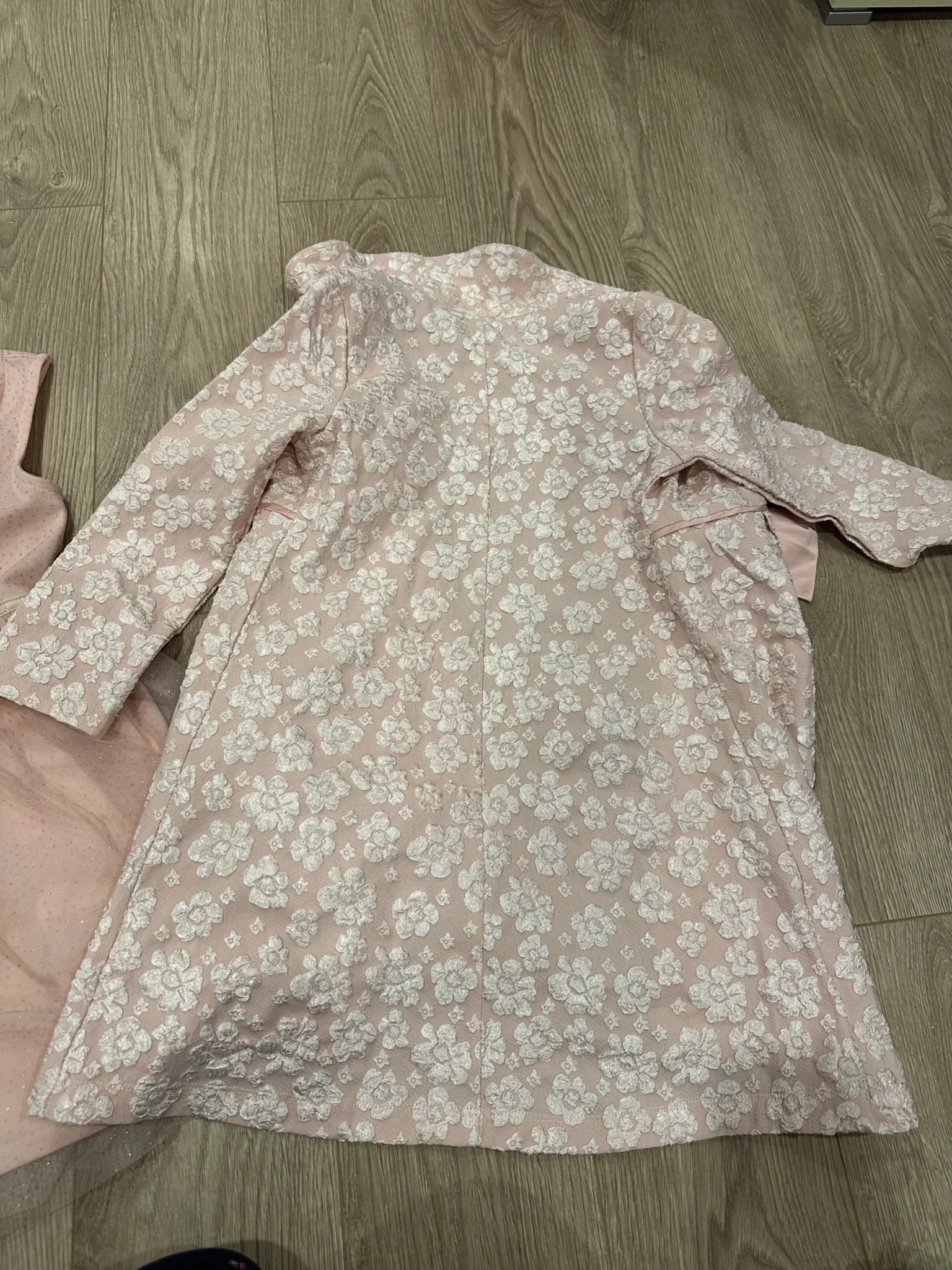Image for Ensemble robe et petit manteau