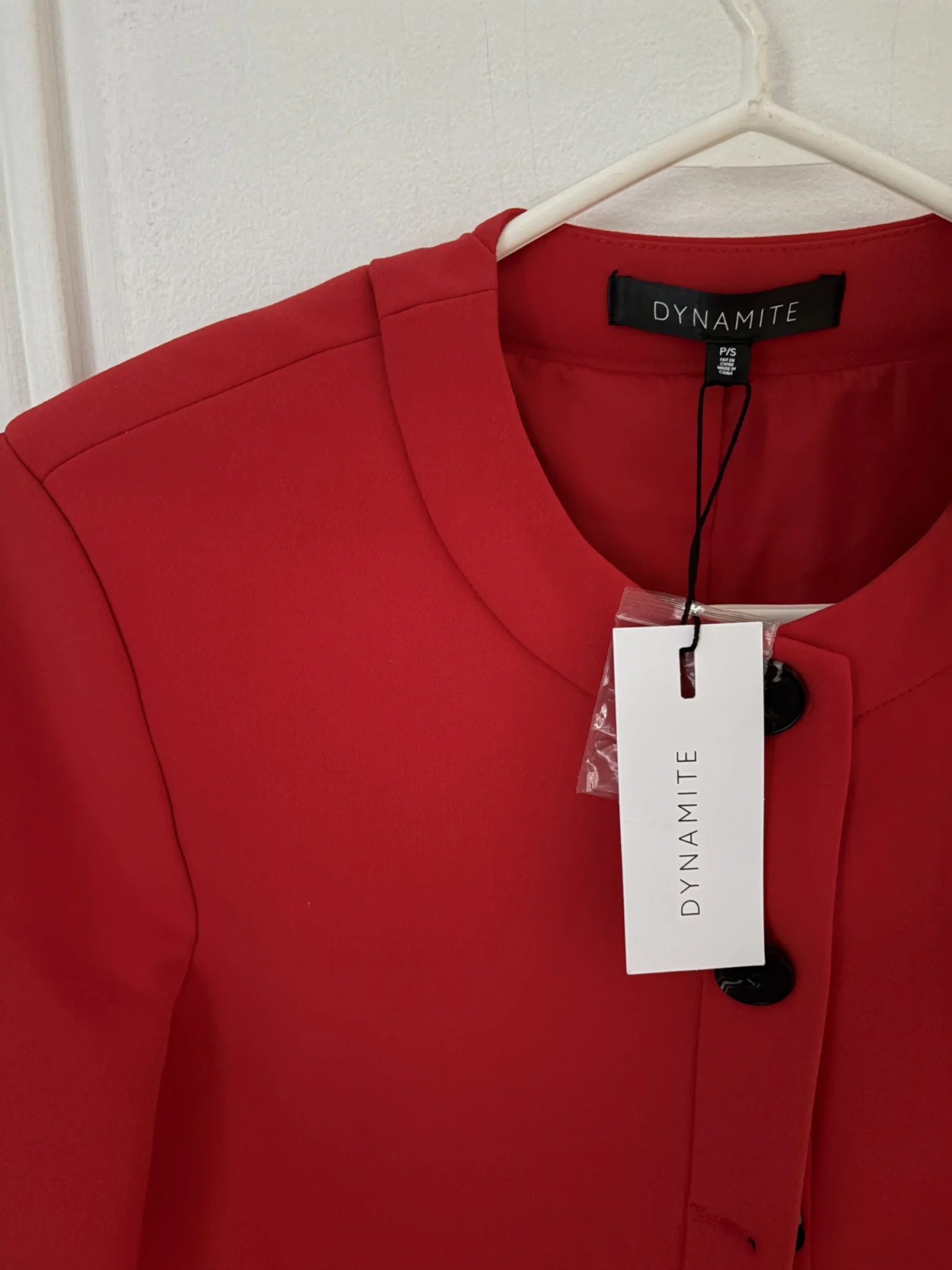 Featured image for Blazer rouge Shauna de Dynamite