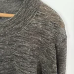 Featured thumbnail for Pull mince Aritzia