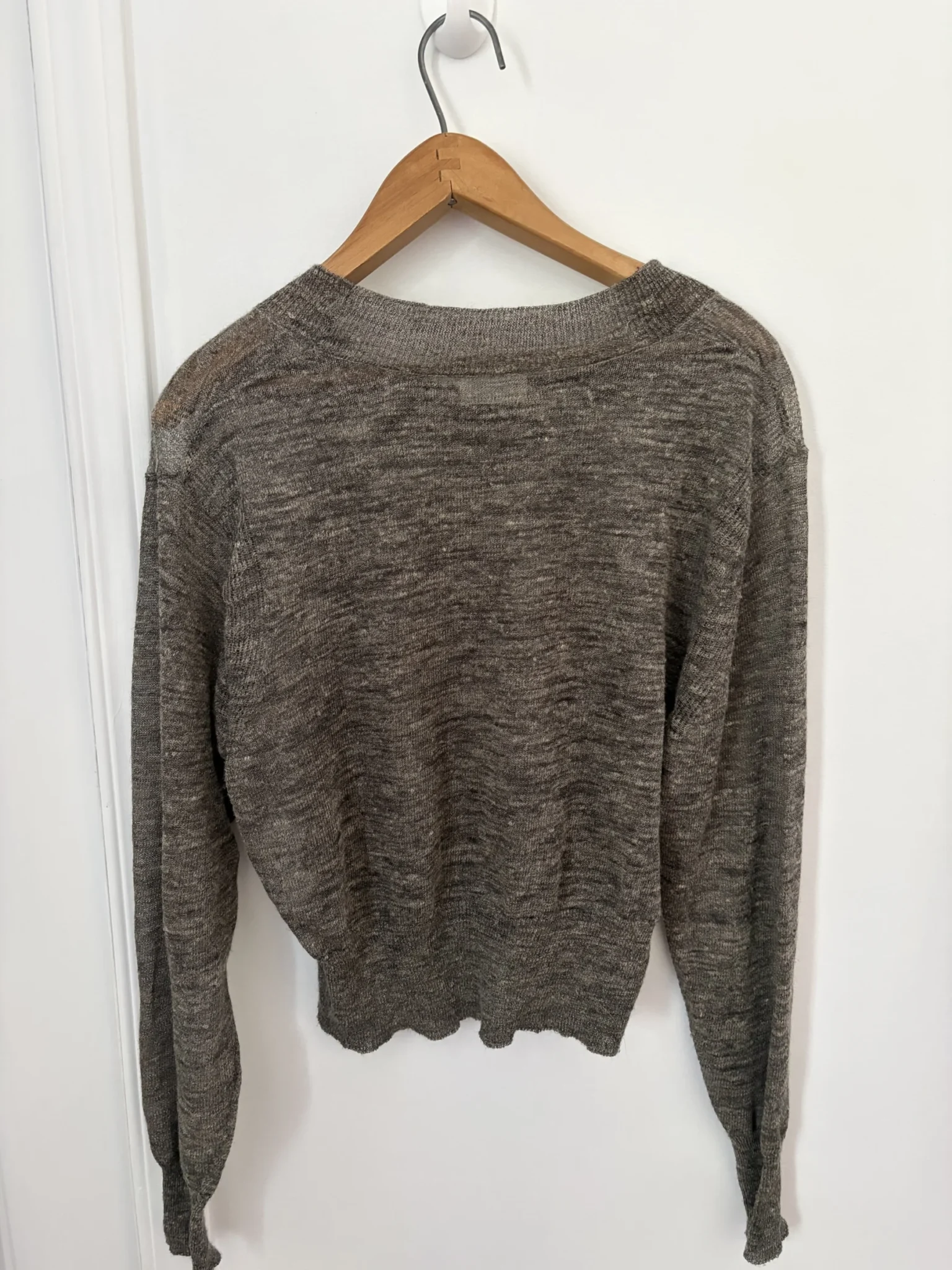 Image for Pull mince Aritzia